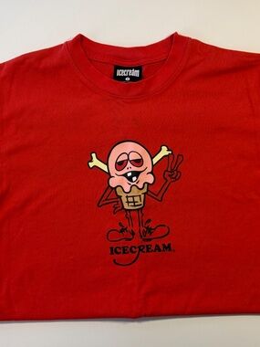 Ice Cream Red Graphic T‑Shirt – Men’s Small – 100% Cotton‎